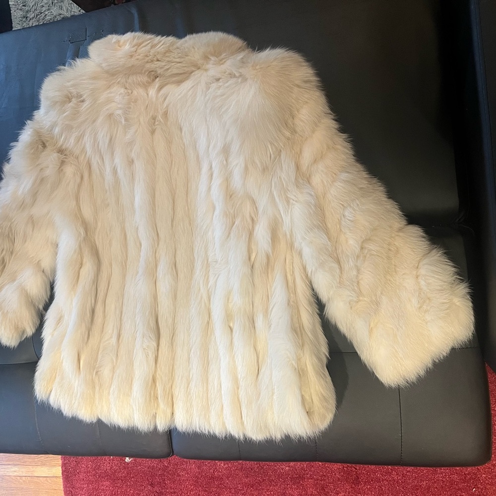 KES II fox fur coat